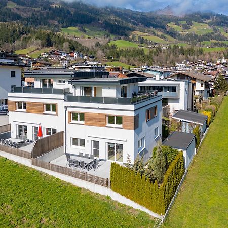 H21 - Modernes Ferienhaus auf 3 Ebenen mit Panorama-Dachterrasse und Sauna - 400m zum Lift Spieljochbahn Fügen Exterior foto