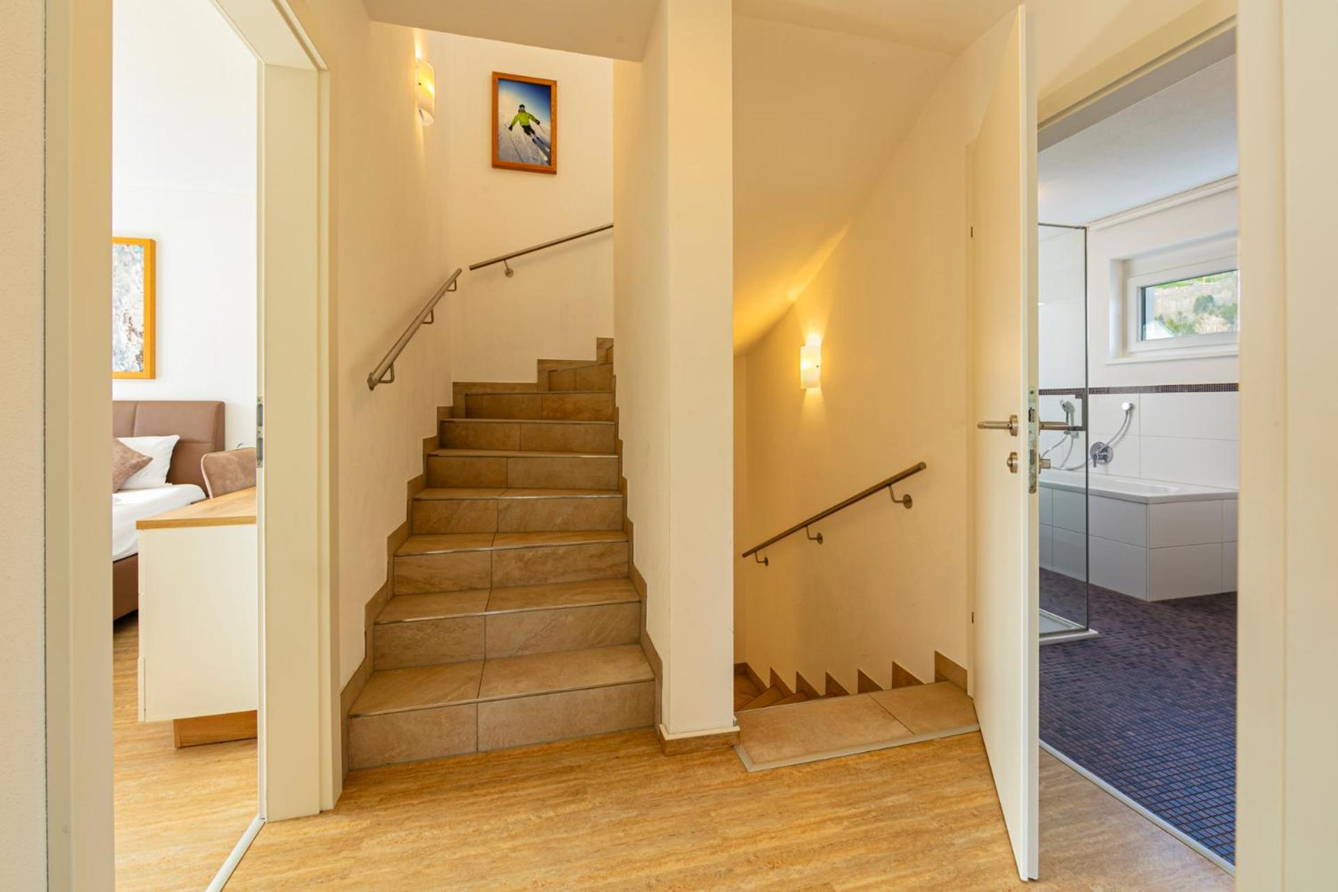 H21 - Modernes Ferienhaus auf 3 Ebenen mit Panorama-Dachterrasse und Sauna - 400m zum Lift Spieljochbahn Fügen Exterior foto